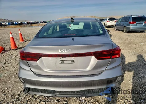 2023 Kia Forte Lx из США, поврежденный, VIN 3KPF24AD8PE540209